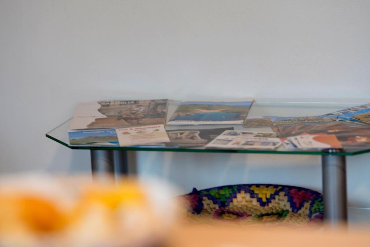 L'Oliveto Apartment Nuxis Екстериор снимка